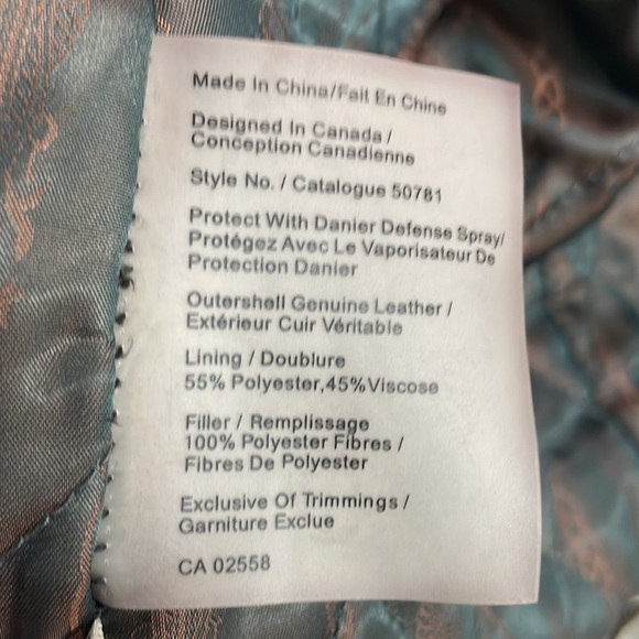 Danier brown women’s leather jacket size large.  Quilt lining - Picture 9 of 17